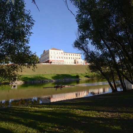 Duna Wellness Hotel Baja Dış mekan fotoğraf