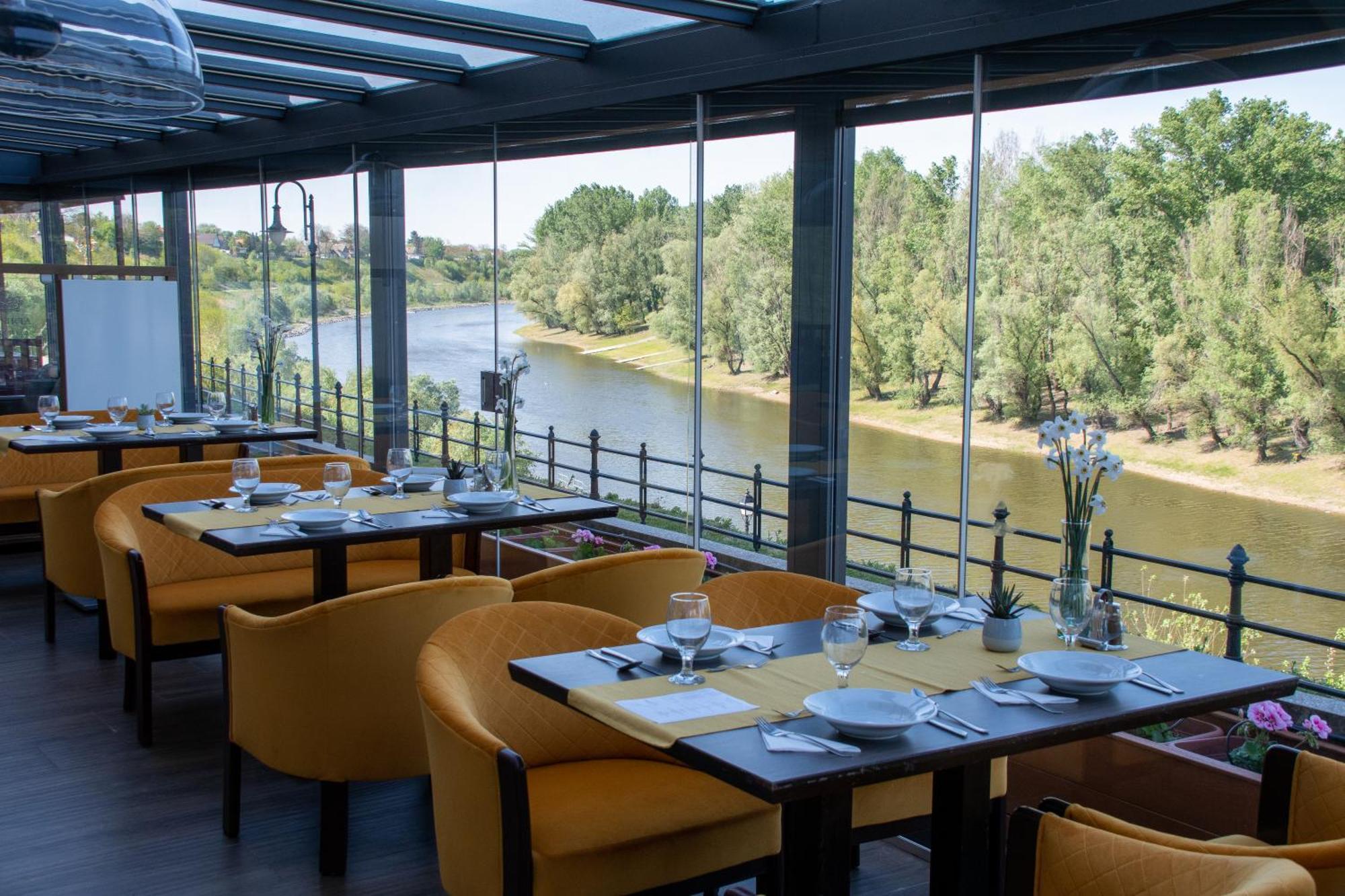 Duna Wellness Hotel Baja Dış mekan fotoğraf